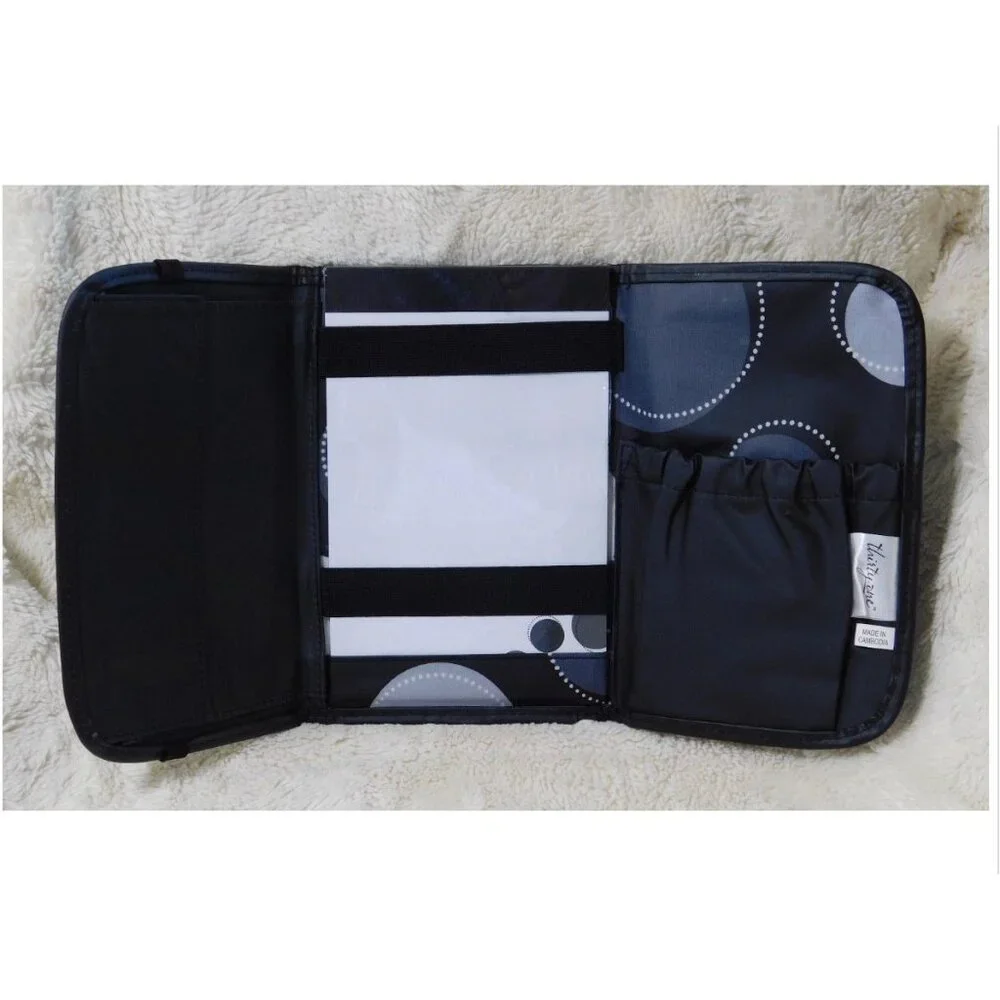 Thirty-One Black Happy Dot Tri-Fold and Go Organizer Notepad Holder